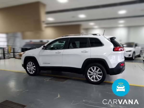 2017 Jeep Cherokee Limited Sport Utility 4D suv White - FINANCE... for sale in NEWARK, NY – photo 6