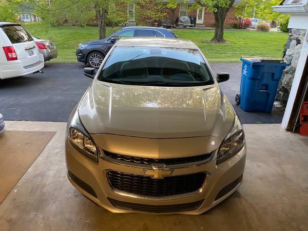 2014 malibu mint condition low miles for sale in Mayfield, KY – photo 5