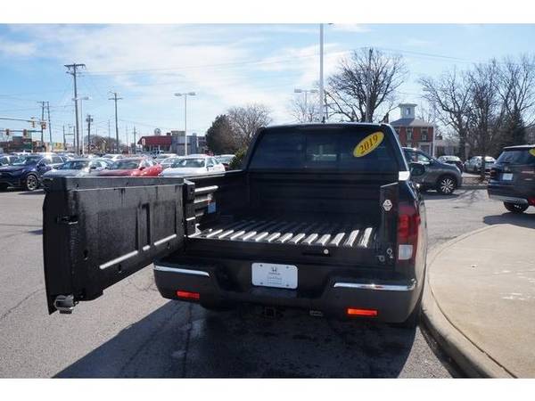 2019 Honda Ridgeline RTL-E - truck - - by dealer for sale in Sandusky, OH – photo 12