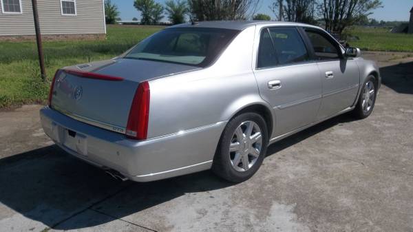 06 Cadillac DTS - - by dealer - vehicle automotive sale for sale in Hopkinsville, TN – photo 3