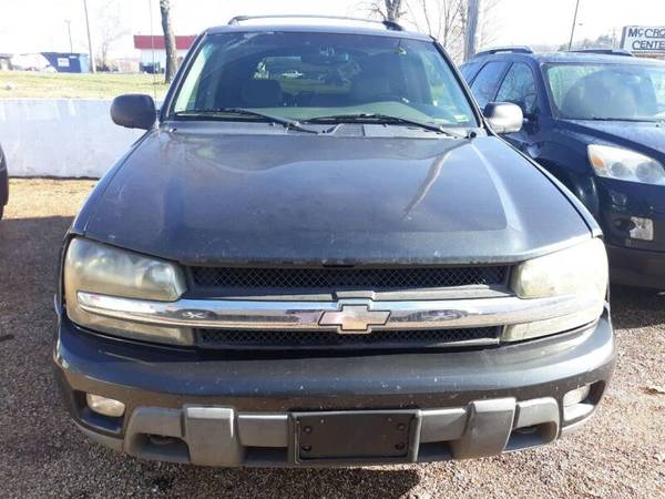 2003 CHEVY TRAILBLAZER LT 4X4 170K MILES LEATHER SUNROOF LOADED... for sale in Camdenton, MO – photo 2