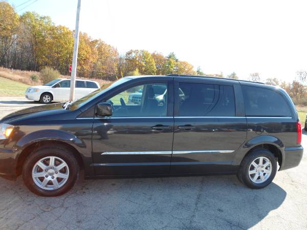 Chrysler Town Country Van Leather New Tires **1 Year Warranty** -... for sale in Hampstead, MA – photo 10