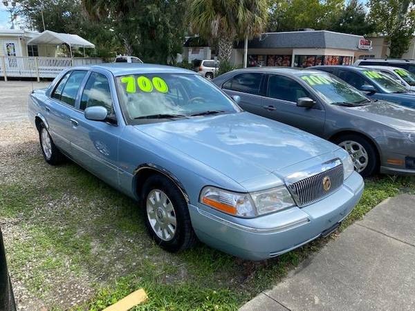 MERCURY GRAND MARQUIS - cars & trucks - by dealer - vehicle... for sale in Gainesville, FL – photo 2