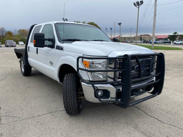 2015 Ford F-250 Super Duty XLT - - by dealer - vehicle for sale in Springfield, IL – photo 3