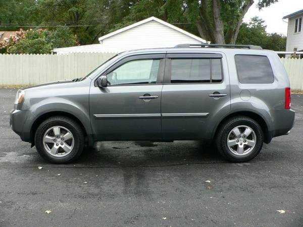 11 Honda Pilot EXL, Leather, Sunroof, DVD, Only 129K! Mint! We Finance for sale in binghamton, NY – photo 2
