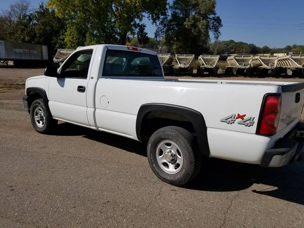 2004 Chevy Silverado Reg Cab 4x4 88K LOW MILES for sale in Sioux City, IA – photo 3