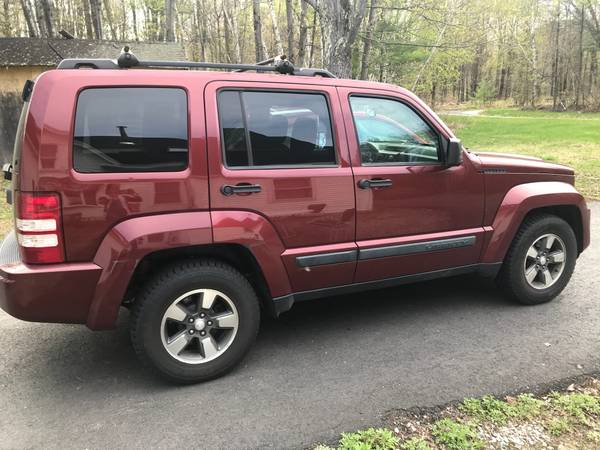 2009 Jeep Liberty - Nice & Clean for sale in Hooksett, NH – photo 5