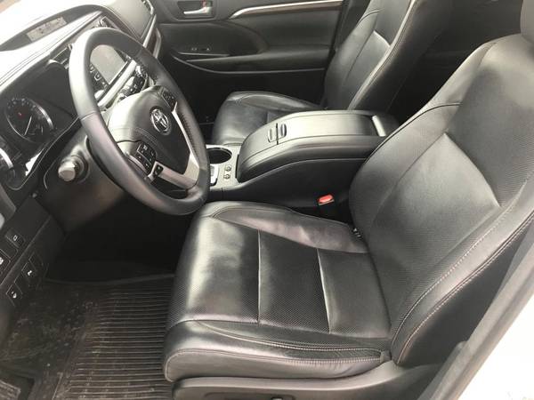 2015 Toyota Highlander Limited - cars & trucks - by owner - vehicle... for sale in Johnston, IA – photo 9