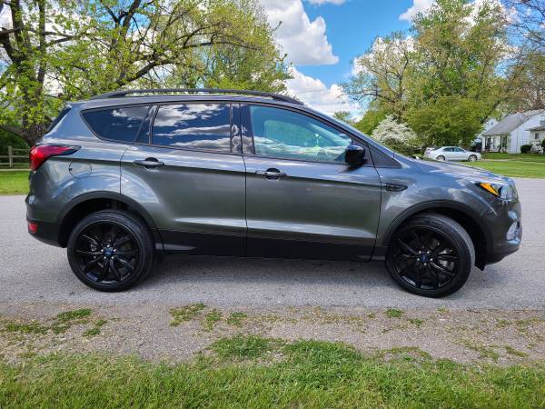 2019 Ford Escape SE 4WD - - by dealer - vehicle for sale in redford, MI – photo 6