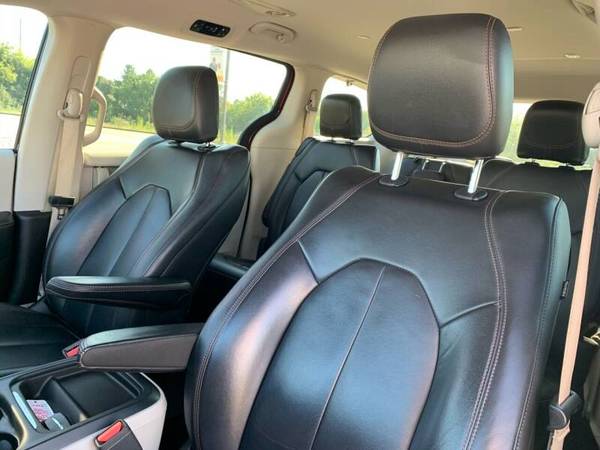 2017 CHRYSLER PACIFICA TOURING PLUS 2500DOWN - - by for sale in Houston, TX – photo 9