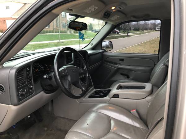 2006 GMC Yukon 4WD with 141k miles - cars & trucks - by owner -... for sale in Canton, MI – photo 8