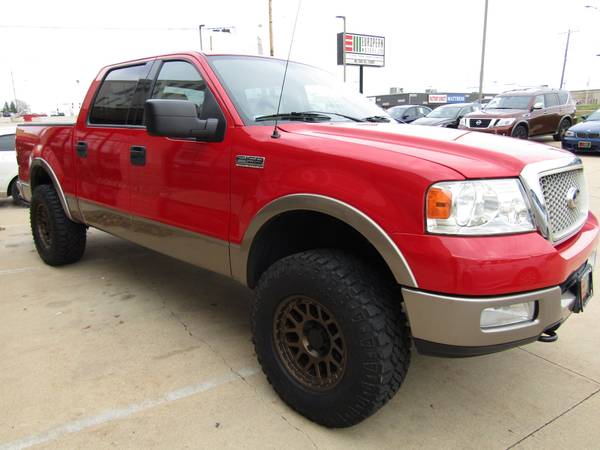 2004 Ford F150 SuperCrew 4x4 Lariat Locally Owned - cars & trucks -... for sale in Cedar Rapids, IA 52402, IA – photo 5