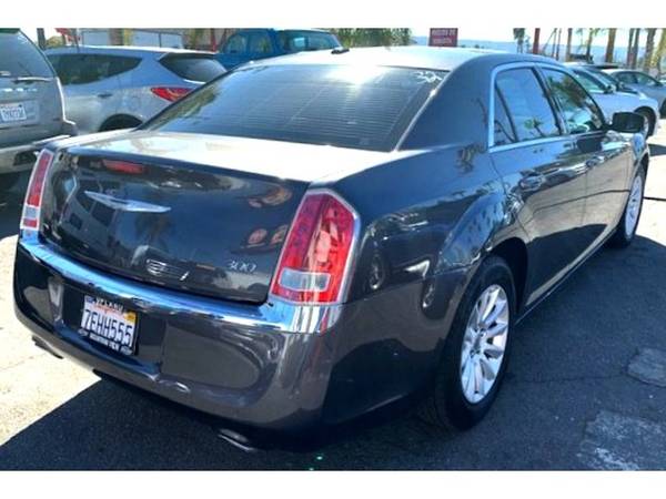 2014 Chrysler 300 for sale in Wilmington, CA – photo 4