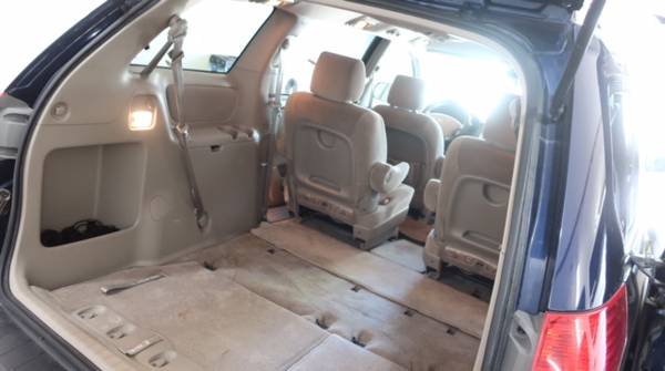 2006 Toyota Sienna LE - cars & trucks - by owner - vehicle... for sale in Mills, WY – photo 4