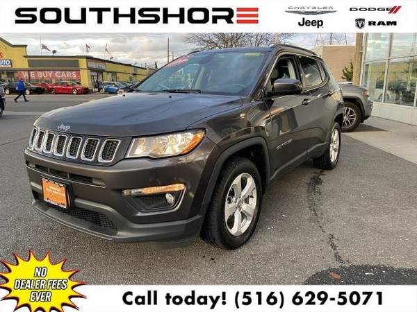 2017 Jeep Compass Latitude SUV - cars & trucks - by dealer - vehicle... for sale in Inwood, NY – photo 9