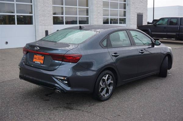 2019 Kia Forte LXS for sale in Lakeville, MN – photo 6
