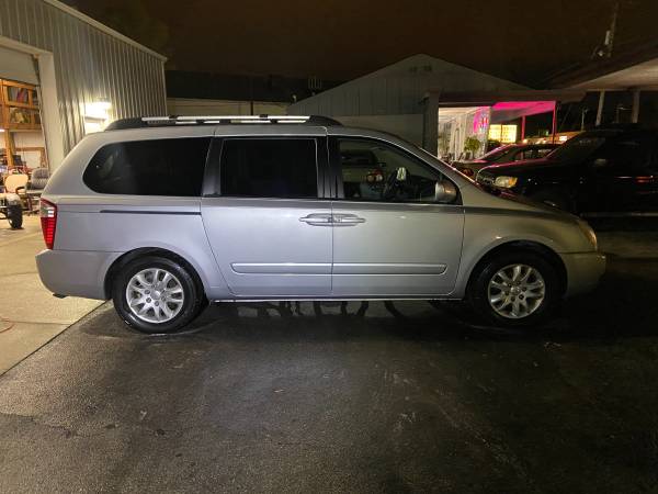 2007 Kia Sedona EX (excellent condition! - - by for sale in Columbus, OH – photo 6