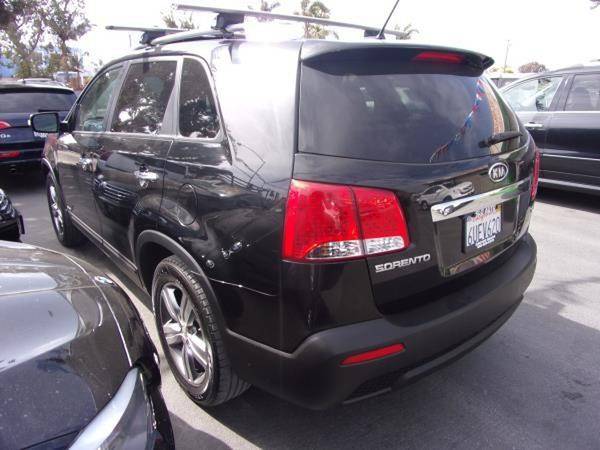 2012 KIA SORENTO - - by dealer - vehicle automotive sale for sale in GROVER BEACH, CA – photo 4