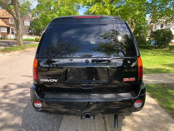 2004 GMC ENVOY XL 4X4 THIRD ROW...FINANCING OPTIONS AVAILABLE!! for sale in Holly, OH – photo 6