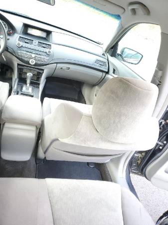 2009 Honda Accord accord 160,000 miles NEEDS NOTHING ! - cars &... for sale in Manchester, MA – photo 19