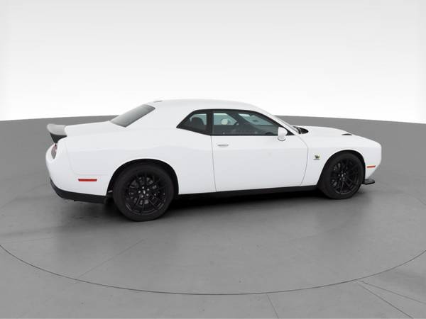2019 Dodge Challenger R/T Scat Pack Coupe 2D coupe White - FINANCE -... for sale in Westport, NY – photo 12