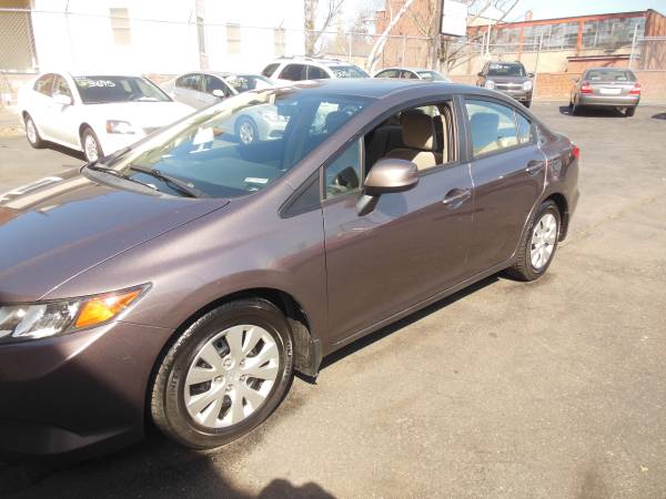 2012 hona civic - - by dealer - vehicle automotive sale for sale in West Hartford, CT – photo 7