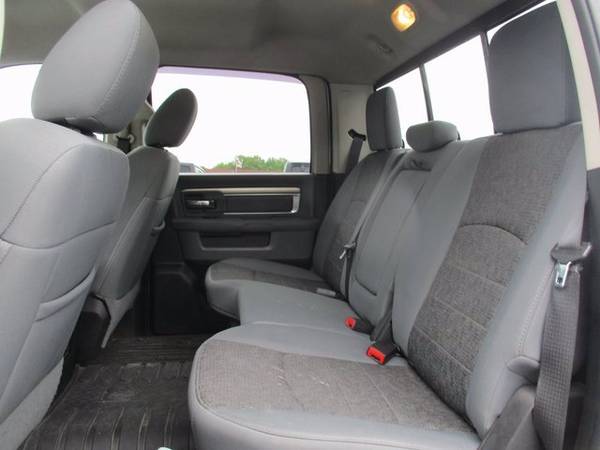 2015 Ram 1500 Big Horn - - by dealer - vehicle for sale in Sullivan, MO – photo 10