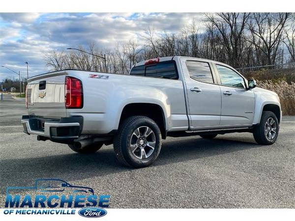 2017 Chevrolet Colorado Z71 4x4 4dr Crew Cab 5 ft. SB - truck - cars... for sale in mechanicville, NY – photo 3