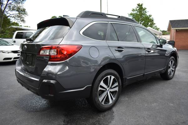 1 Owner 2018 Subaru Outback Limited LIKE NEW! Warranty NO DOC FEES! for sale in Apex, NC – photo 2