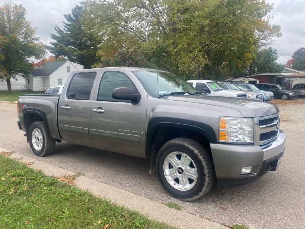 2008 Chevy 1500 Crew Cab Lt 4x4 - cars & trucks - by dealer -... for sale in Mabel, WI – photo 3