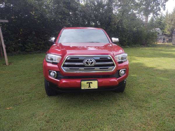 2017 Toyota Tacoma Limited - cars & trucks - by owner - vehicle... for sale in Maryville, TN – photo 4