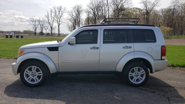2010 Dodge Nitro Se 4x4 only 7450 - - by dealer for sale in Chesterfield Indiana, IN – photo 2