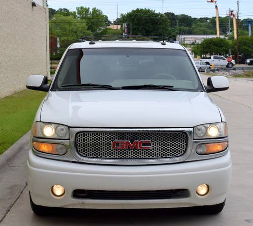 Frost White 2003 GMC Yukon Denali XL - NC Truck - All Service for sale in Raleigh, NC – photo 24