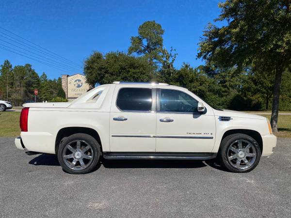 2007 CADILLAC ESCALADE AWD 4dr Crew Cab SB Stock 11209 - cars &... for sale in Conway, SC – photo 8