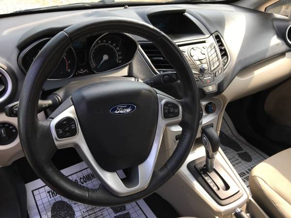 2016 Ford Fiesta SE!! One Owner!! Clean Carfax - No Wrecks!! for sale in Pensacola, FL – photo 6