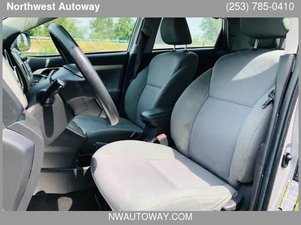 2009 Toyota Matrix 4dr Wagon LOW MILES - cars & trucks - by dealer -... for sale in PUYALLUP, WA – photo 17