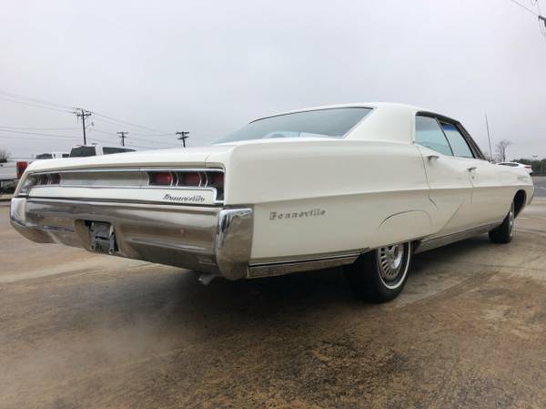1967 Pontiac Bonneville White - - by dealer for sale in Johnstown , PA – photo 7
