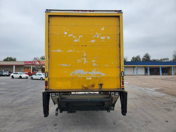 2012 INTERNATIONAL DT 4300 26 FT BOX TRUCK LIFTGATE - cars & trucks... for sale in Houston, TX – photo 10