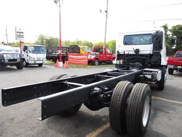 2011 Nissan UD3000 CAB CHASSIS ** DUMP TRUCK READY ** - cars &... for sale in South Amboy, CT – photo 4