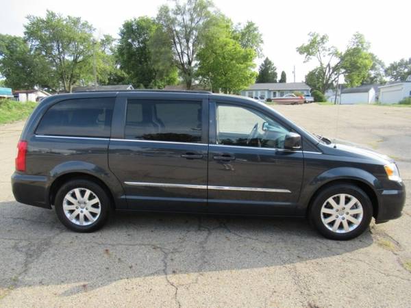 2014 Chrysler Town and Country Touring 4dr Mini Van - cars & trucks... for sale in Bloomington, IL – photo 3