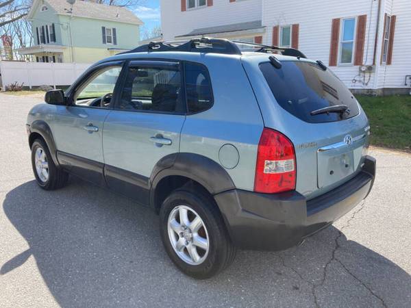 2005 Hyundai Tucson GLS 4dr 4WD SUV 1 OWNER 90 DAY WARRANTY! for sale in LOWELL, CT – photo 4