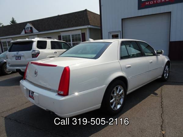 2011 Cadillac DTS Luxury Collection - cars & trucks - by dealer -... for sale in Waterloo, IA – photo 6