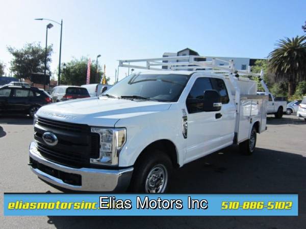 2018 Ford F-350 Super Duty XL 4x2 4dr SuperCab 8 ft LB SRW Pickup for sale in Hayward, CA – photo 2