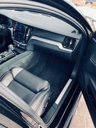 2019 Volvo S60 AWD All Wheel Drive T6 R-Design Sedan - cars & trucks... for sale in Bend, OR – photo 10