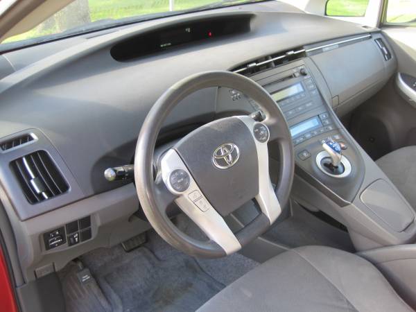 2010 Toyota Prius III Good Condition for sale in Berrien Springs, IN – photo 12