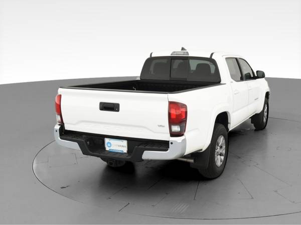 2018 Toyota Tacoma Double Cab SR5 Pickup 4D 5 ft pickup White - -... for sale in Chattanooga, TN – photo 10