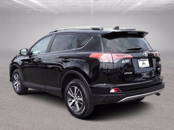 2018 Toyota RAV4 XLE 2WD w/ Sunroof - cars & trucks - by dealer -... for sale in Wilmington, NC – photo 6
