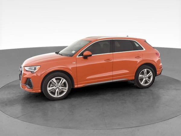 2020 Audi Q3 S line Premium Sport Utility 4D suv Orange - FINANCE -... for sale in Washington, District Of Columbia – photo 4