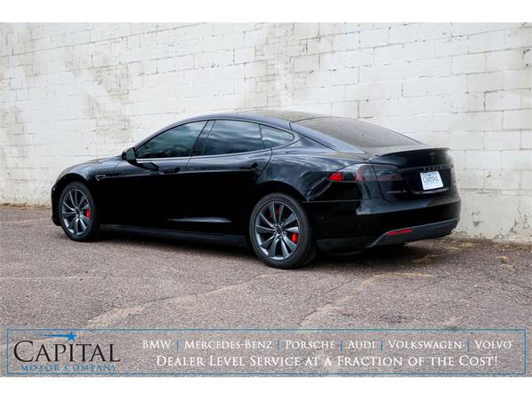 2014 Tesla Model S AWD! Tech Pkg, Nav, Ultra HiFi Audio! CHEAP!!! -... for sale in Eau Claire, WI – photo 3