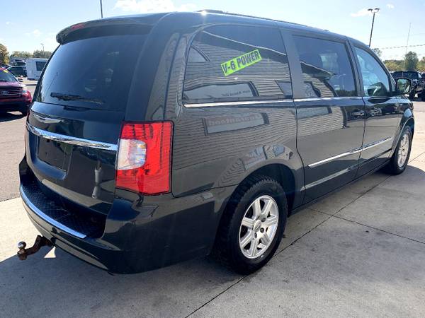2012 Chrysler Town & Country 4dr Wgn Touring - cars & trucks - by... for sale in Chesaning, MI – photo 3